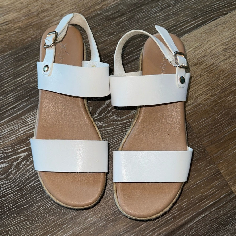 X appeal women’s sandals